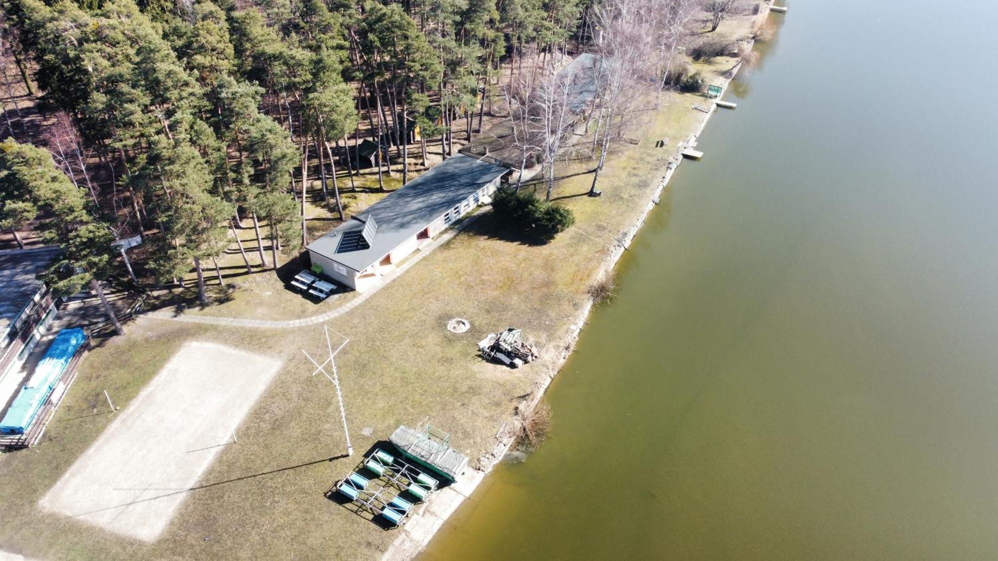 Hotel Yacht Club Bezdrev Hluboká nad Vltavou Exteriér fotografie