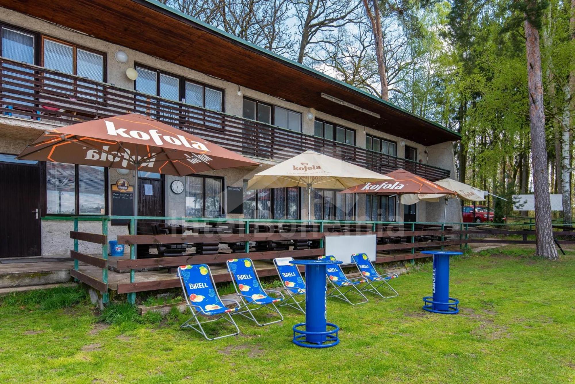 Hotel Yacht Club Bezdrev Hluboká nad Vltavou Exteriér fotografie